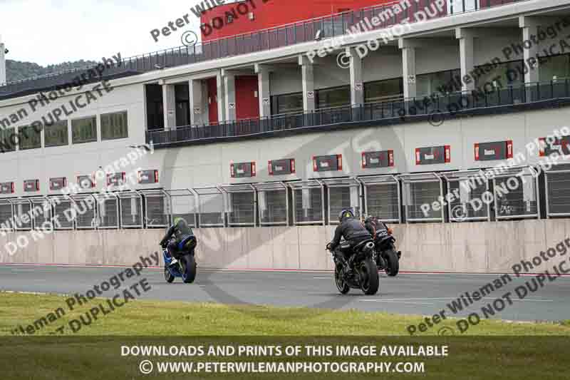 cadwell no limits trackday;cadwell park;cadwell park photographs;cadwell trackday photographs;enduro digital images;event digital images;eventdigitalimages;navarra;no limits trackdays;peter wileman photography;racing digital images;trackday digital images;trackday photos